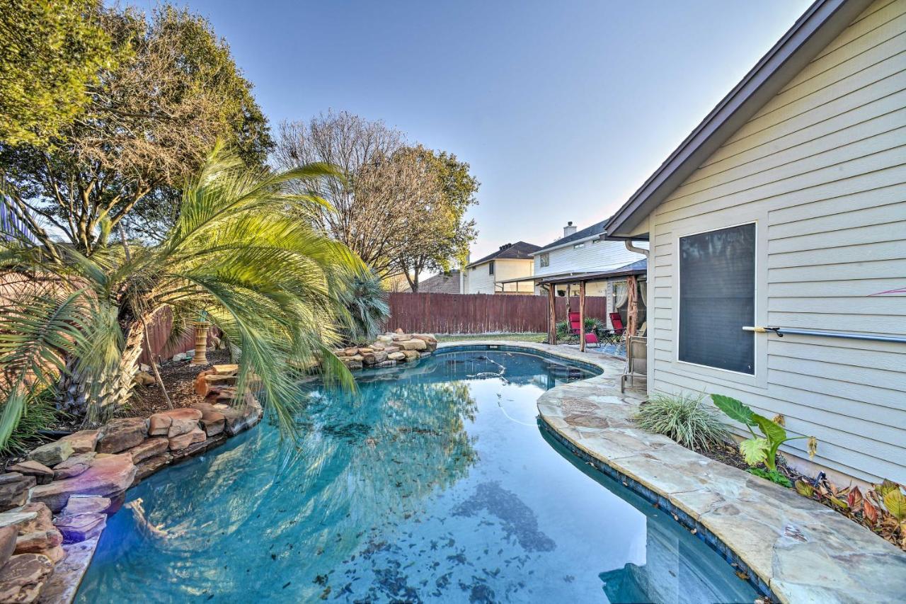 Peaceful San Antonio Oasis With Private Pool And Grill Villa Eksteriør billede