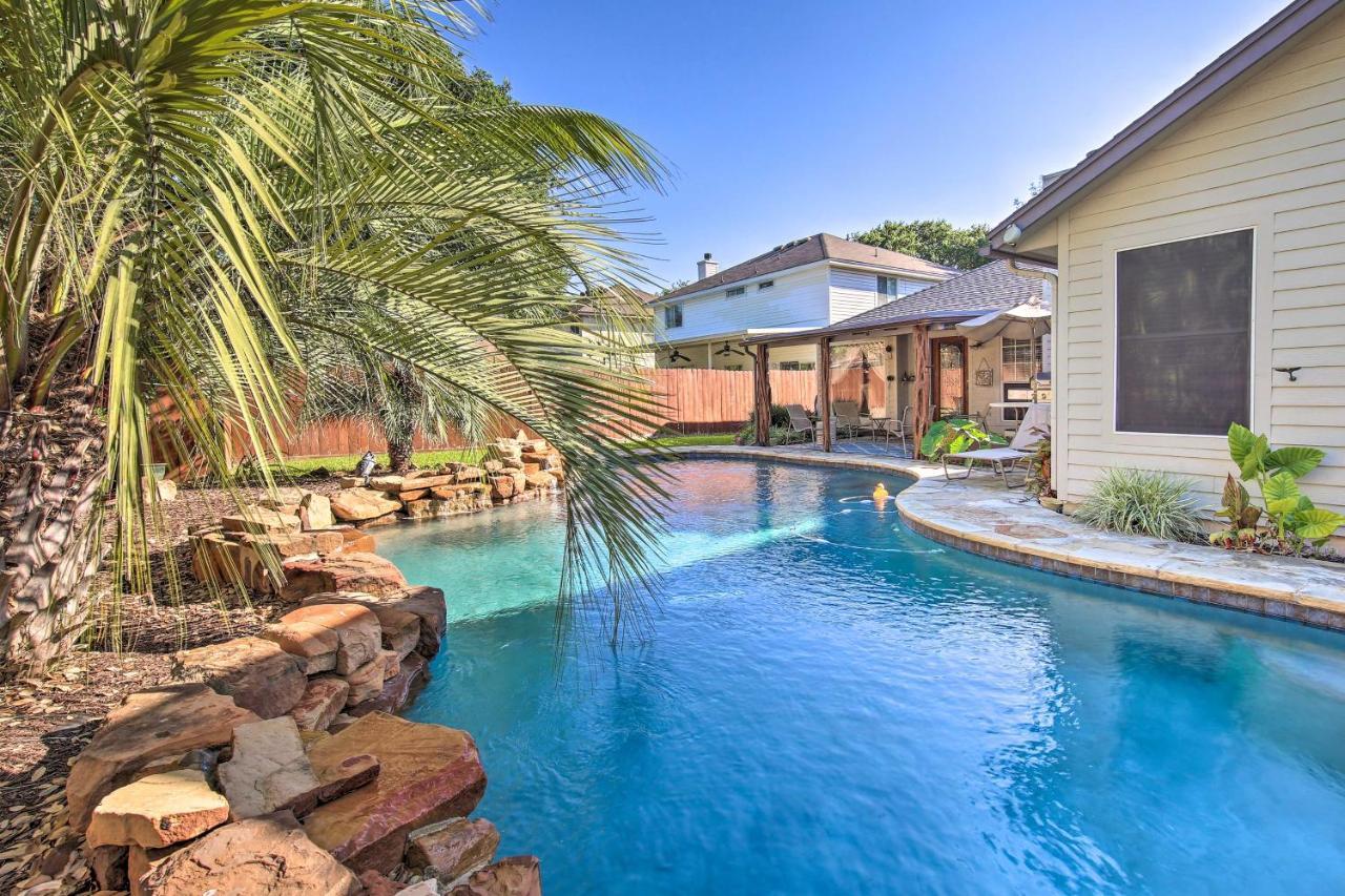 Peaceful San Antonio Oasis With Private Pool And Grill Villa Eksteriør billede